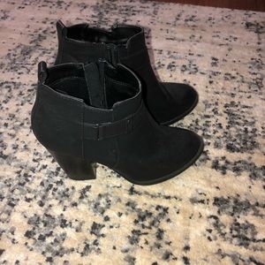 Black booties! Size 7 but fit like 6.5!